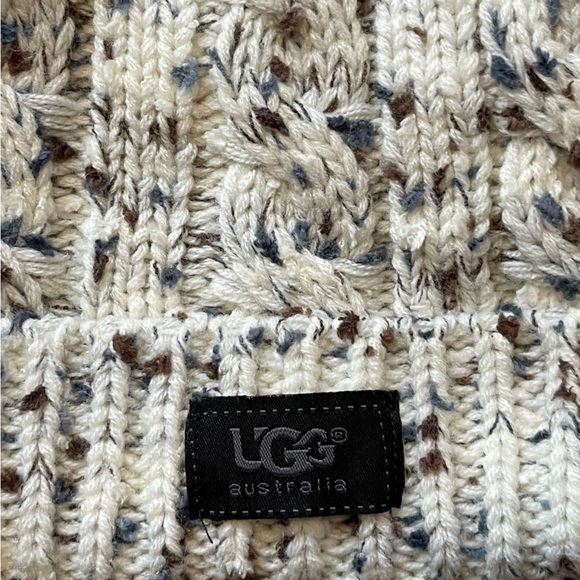 UGG Knit Toboggan Winter Hat - White w/ flecks of blue, brown - Picture 2 of 10